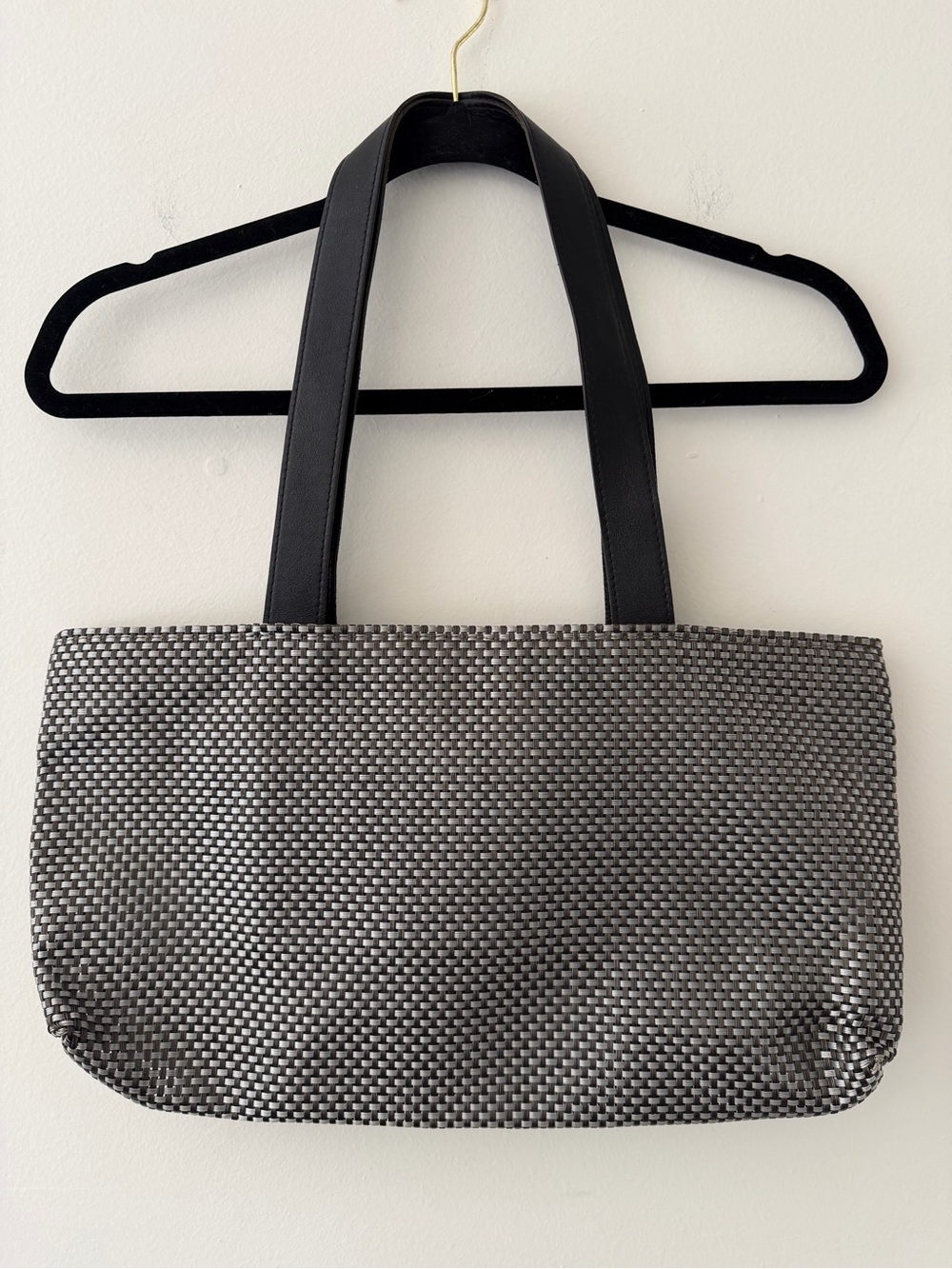Chilewich Woven Metallic Tote Bag Zipper Closure Pockets Travel Beach Laptop